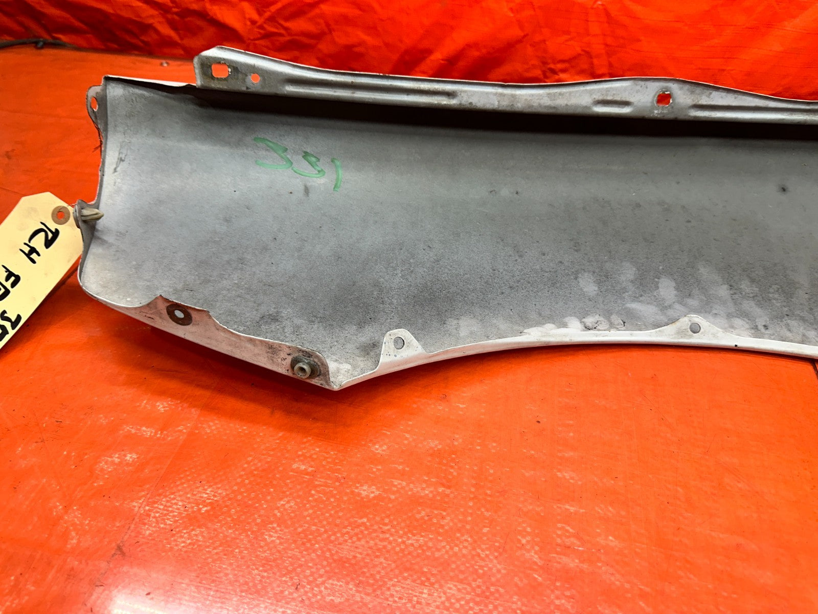 94 01 ACURA INTEGRA RIGHT PASSENGER FRONT FENDER PANEL OEM #33115