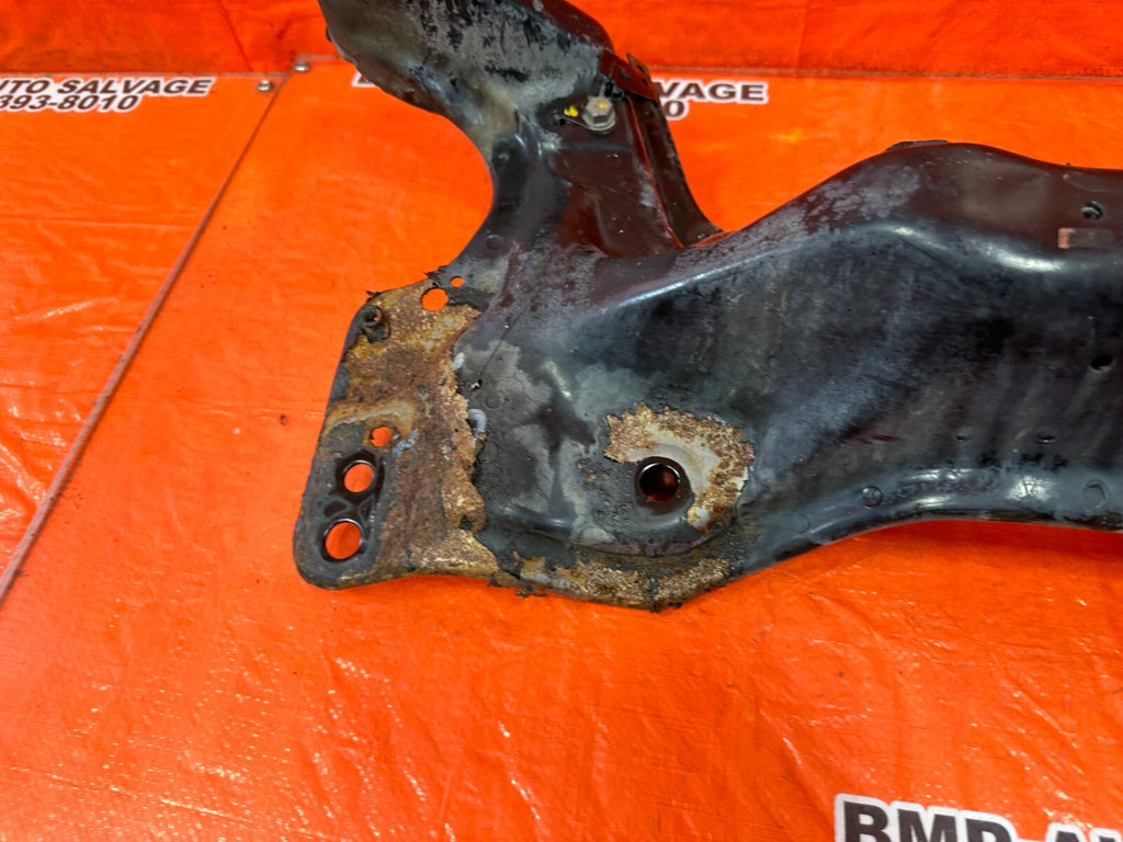 94 97 HONDA DEL SOL   FRONT SUBFRAME CROSSMEMBER K FRAME OEM   2568