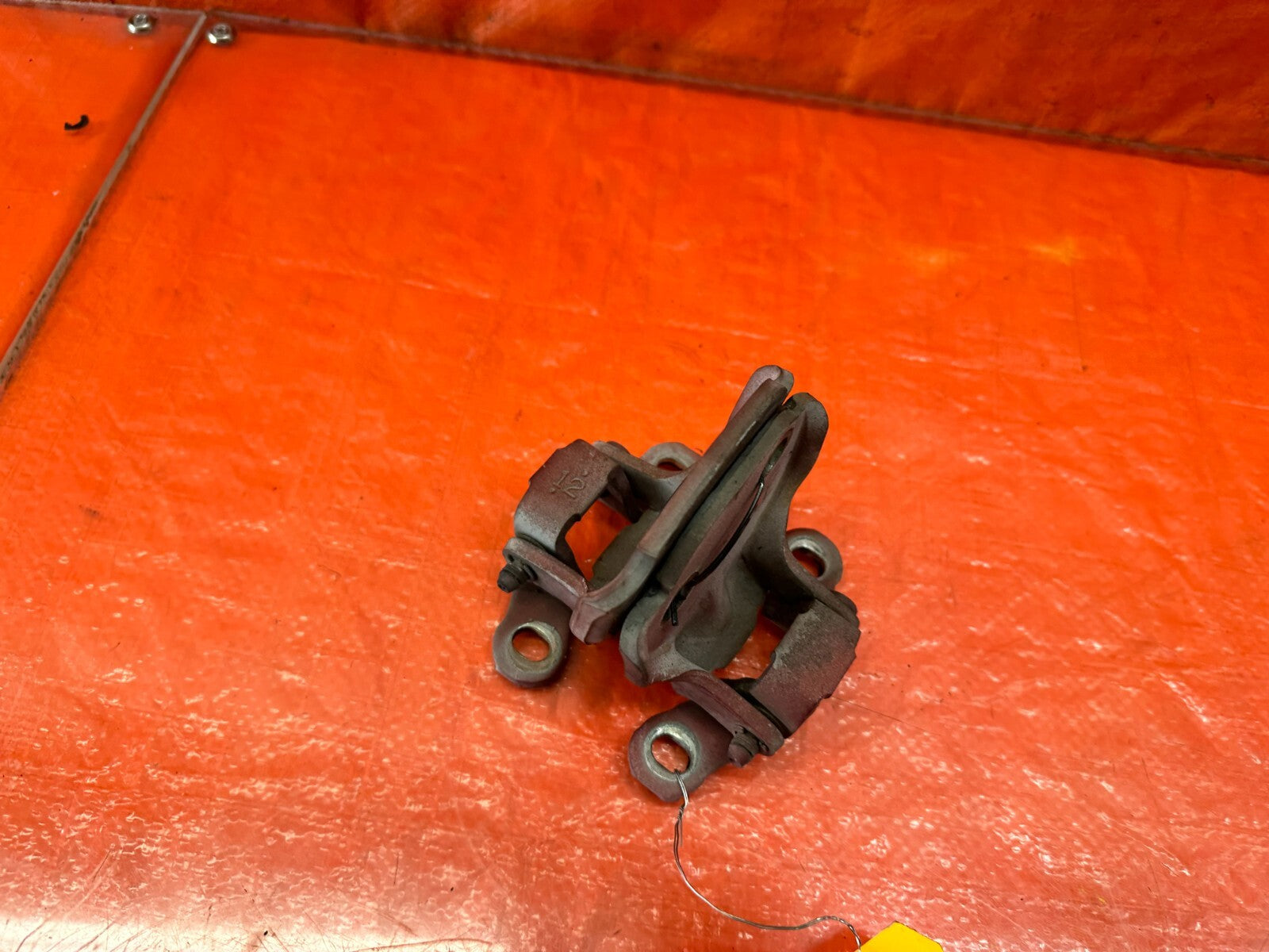 90 01 ACURA INTEGRA SEDAN / RIGHT FRONT DOOR HINGE SET / UPPER LOWER / OEM #2293