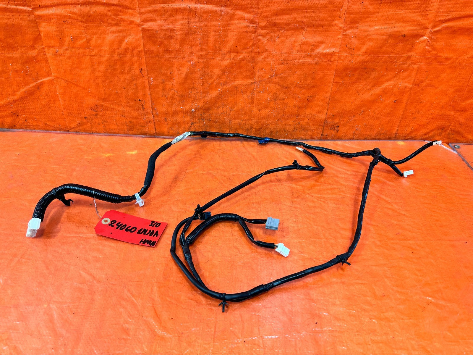 09 11 INFINITI G37 CONVERTIBLE   CONVERTIBLE ROOF ANTENNA HARNESS   OEM #3100