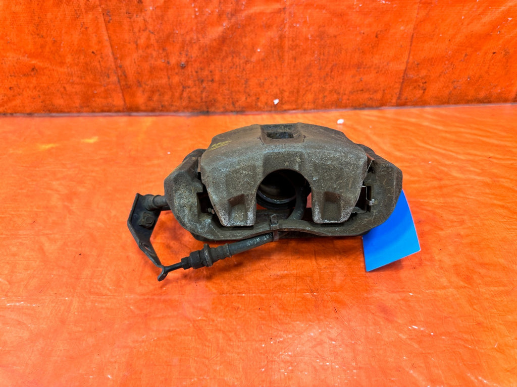 08 12 HONDA ACCORD EX L PASSENGER RIGHT FRONT BRAKE CALIPER AND BRACKET OEM 1744