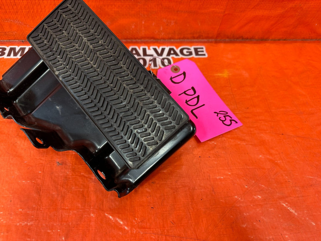 04 08 ACURA TSX   DEAD PEDAL / FOOT REST   OEM FACTORY #2554