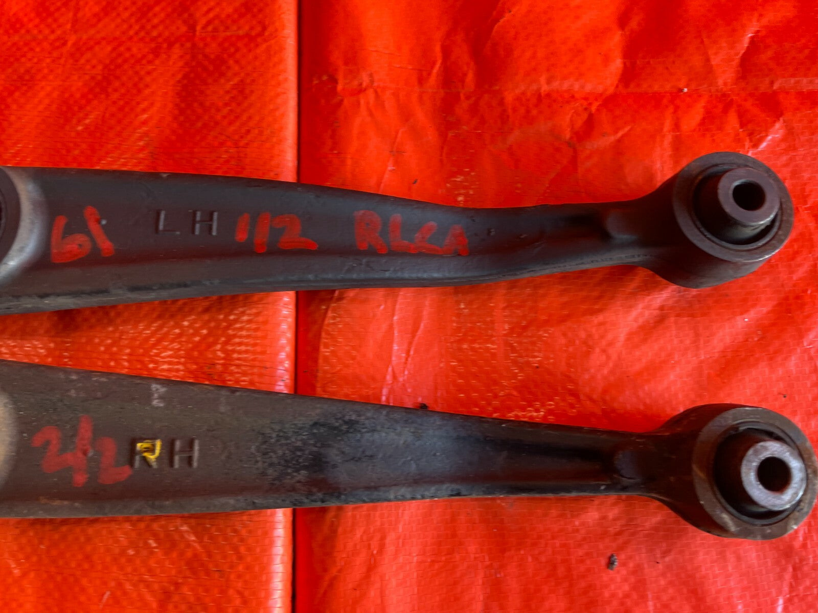 90 91 HONDA CRX   BASE ONLY   REAR LOWER CONTROL ARM SET ARMS LEFT RIGHT OEM #615
