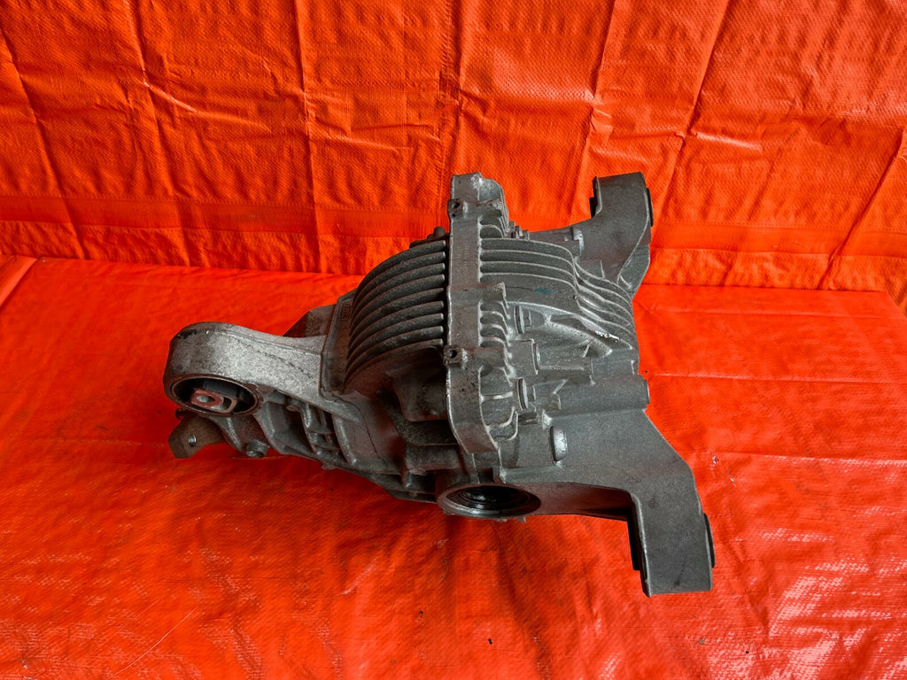 11 16 PORSCHE   PANAMERA BASE & 4 MODEL   AWD REAR DIFFERENTIAL DIFF PUMPKIN #659