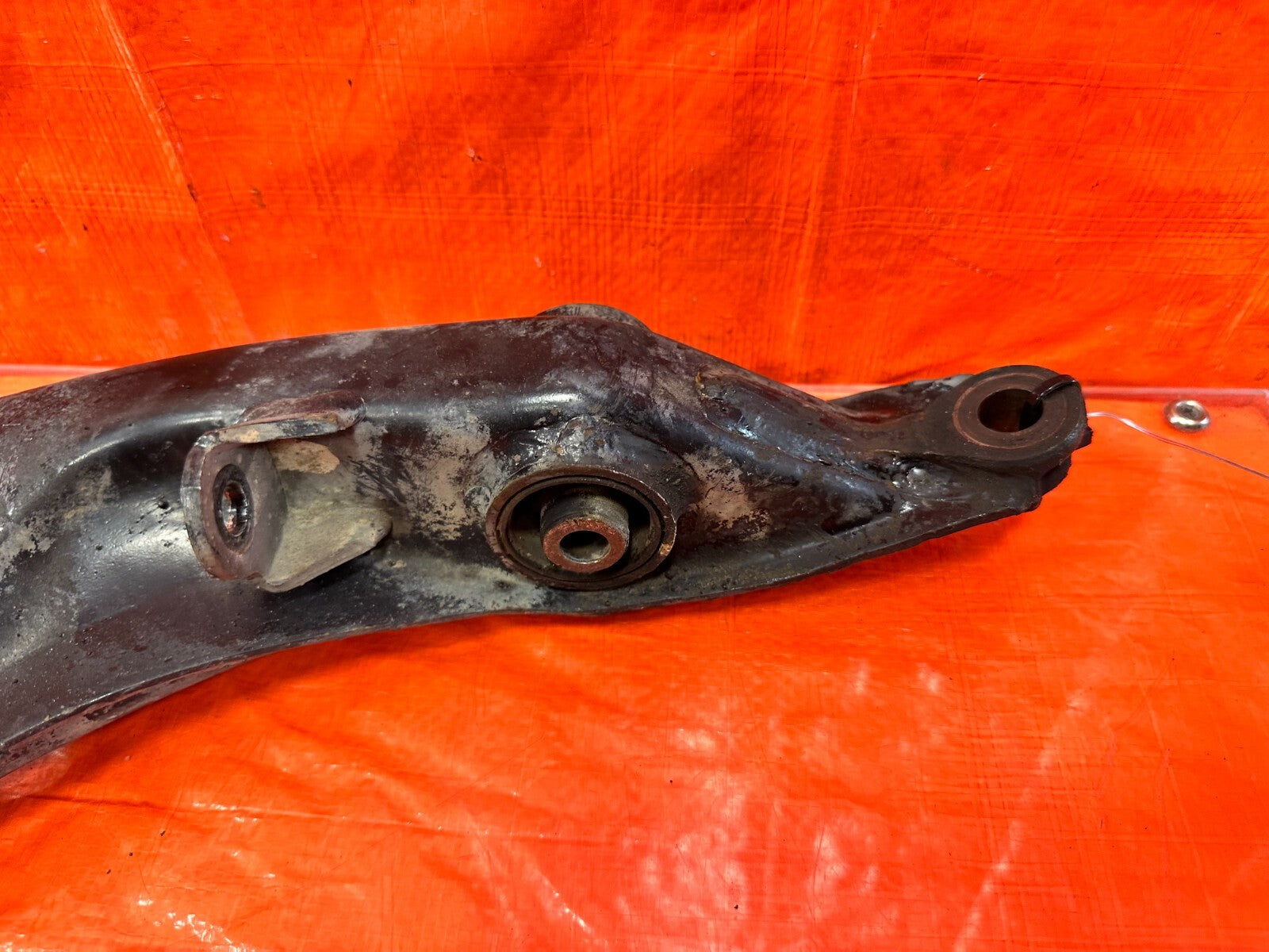 99 00 HONDA CIVIC SI EM1   LEFT AND RIGHT FRONT LOWER CONTROL ARMS   OEM #2852