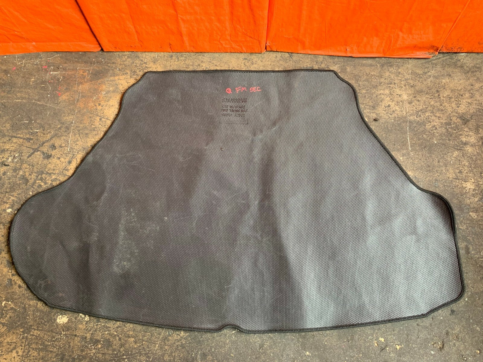 OEM 2014   2019 INFINITI Q50 HYBRID   REAR TRUNK CARPET   999E3 J20026