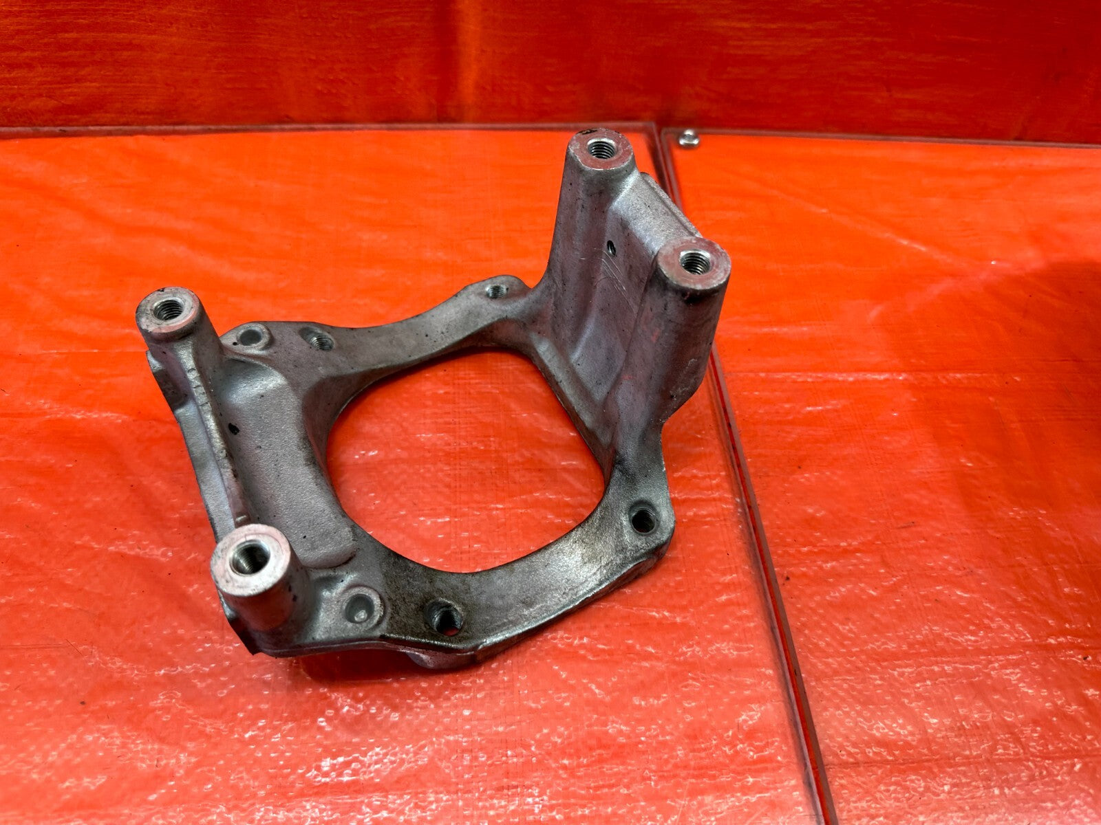04 08 ACURA TSX   ALUMINUM ENGINE MOTOR MOUNT BRACKET   OEM FACTORY #1965