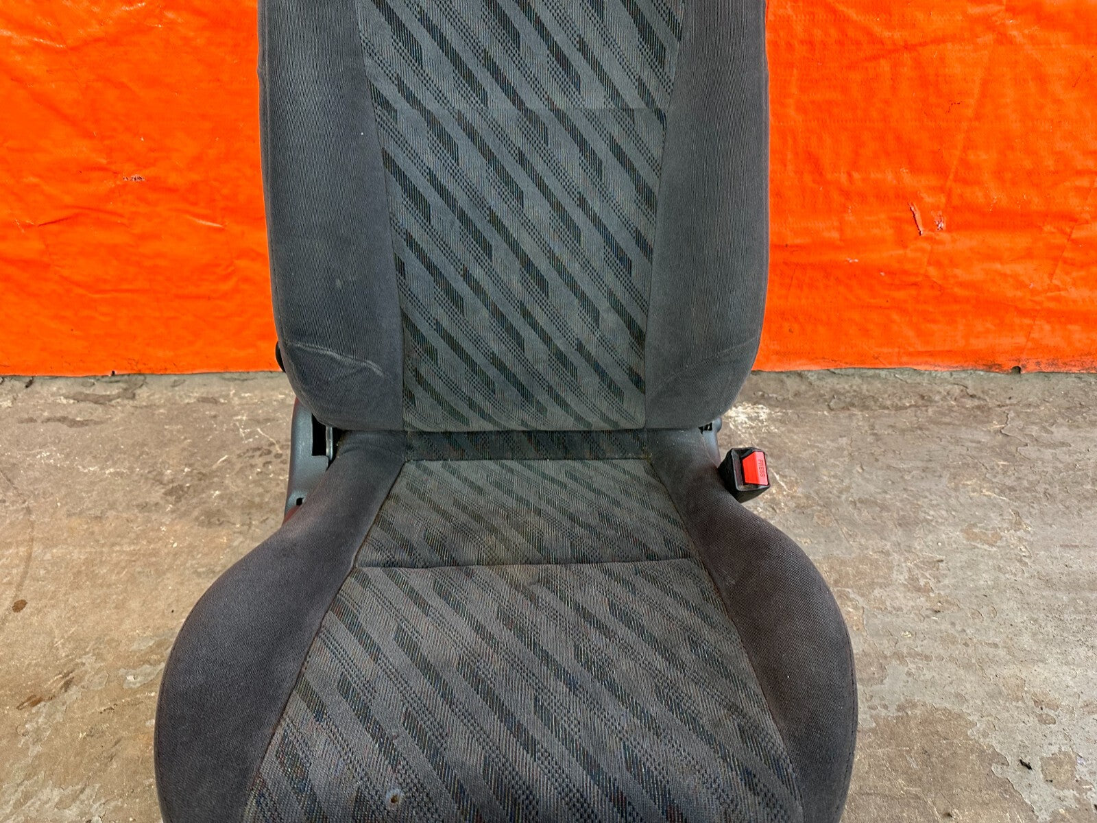 96 00 HONDA CIVIC EM1 SI MODEL PASSENGER RIGHT FRONT SEAT CHAIR & RAILS OEM #2188