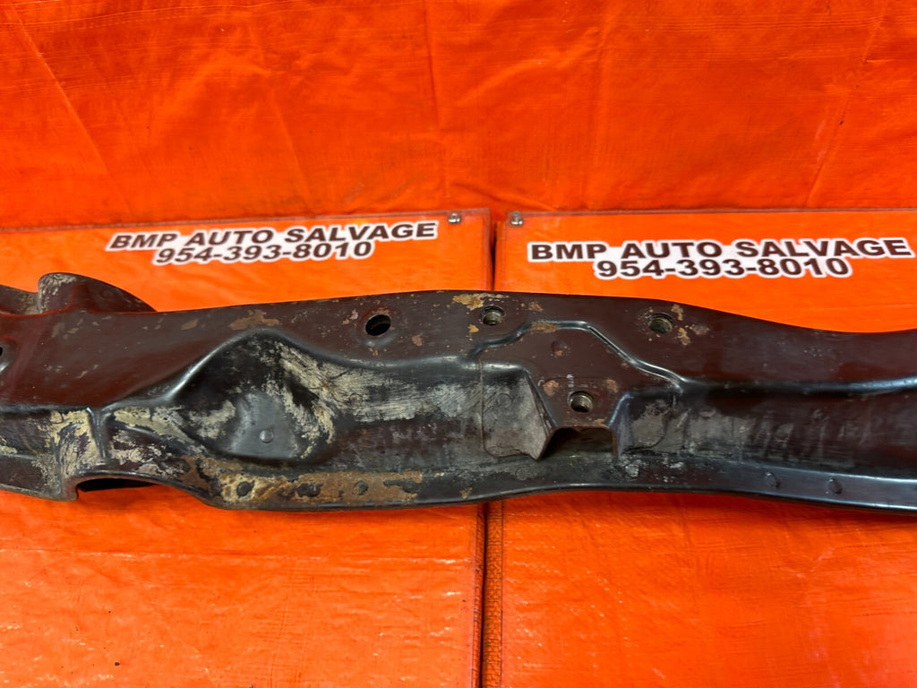 97 01 HONDA PRELUDE   SUB FRAME CROSSMEMBER W/ RODS   FRONT PORTION   OEM #2598