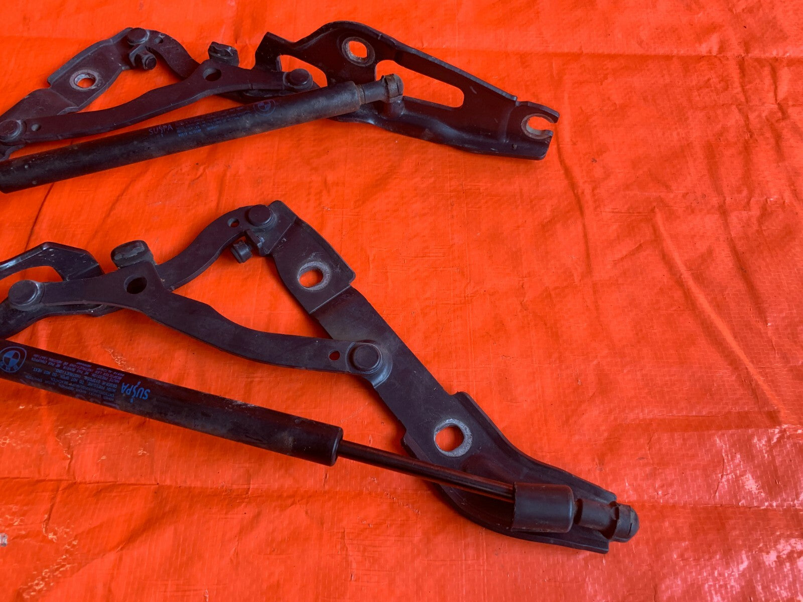 OEM 2007 07 BMW 335Xi 335i AWD SEDAN HOOD HINGE SET DRIVER LEFT PASSENGER RIGHT7