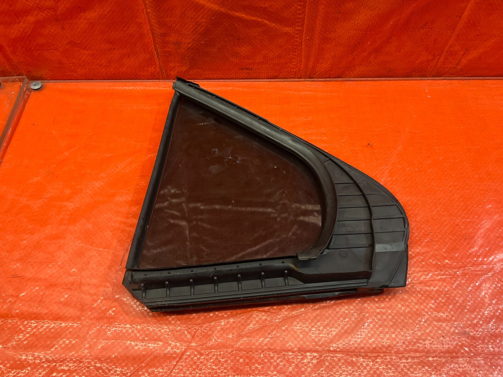 04 08 ACURA TSX   PASSENGER RIGHT REAR   DOOR VENT GLASS   OEM FACTORY #1568