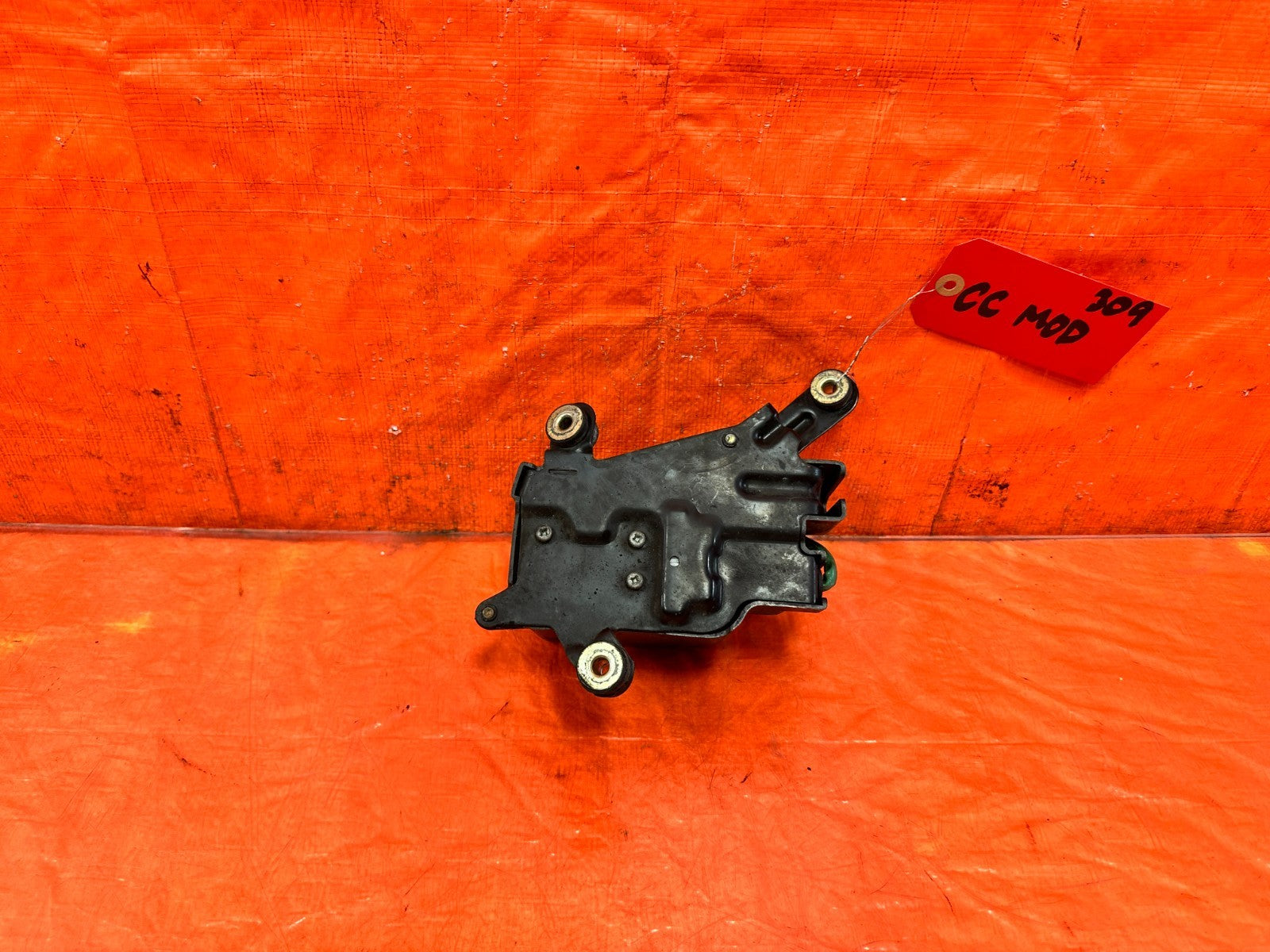 94 01 ACURA INTEGRA   CRUISE CONTROL ACTUATOR MODULE   OEM FACTORY OE 3092