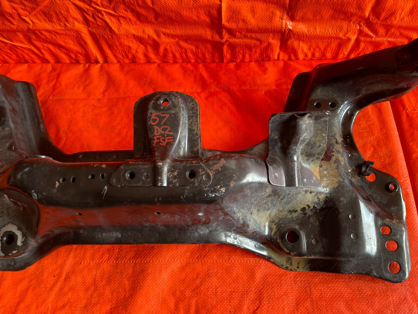 94 01 ACURA INTEGRA   FRONT SUBFRAME CROSSMEMBER ENGINE CRADLE K FRAME OEM #575