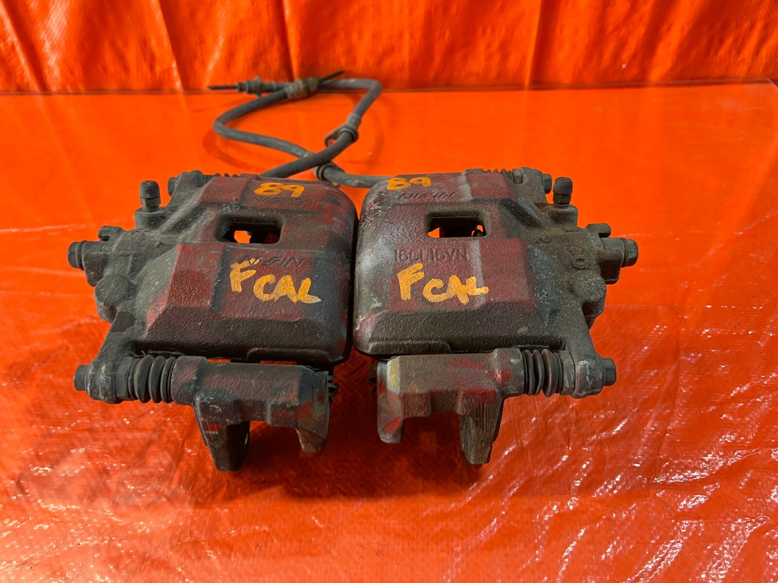 02 06 ACURA RSX TYPE S   FRONT BRAKE CALIPER SET CALIPERS LEFT AND RIGHT OEM #898