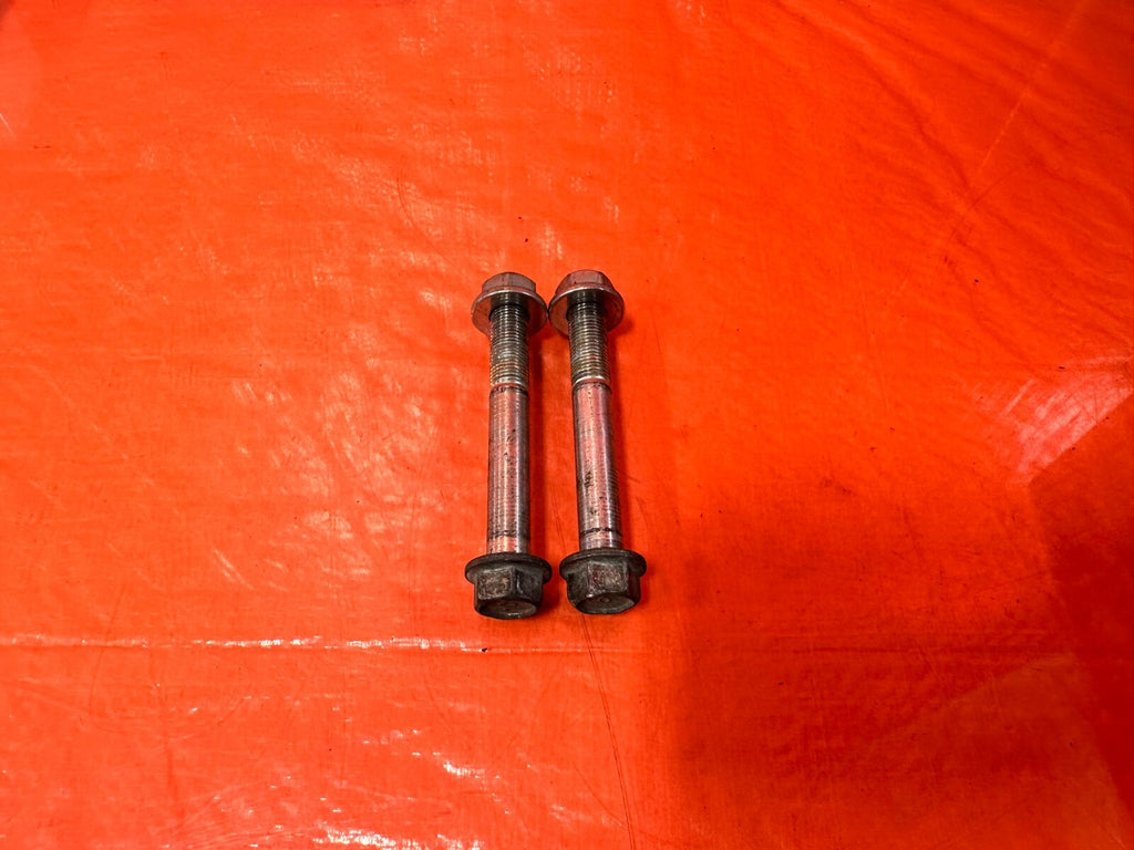 17 20 INFINITI Q60   REAR SHOCK STRUT BOLTS NUTS HARDWARE   OEM #2892