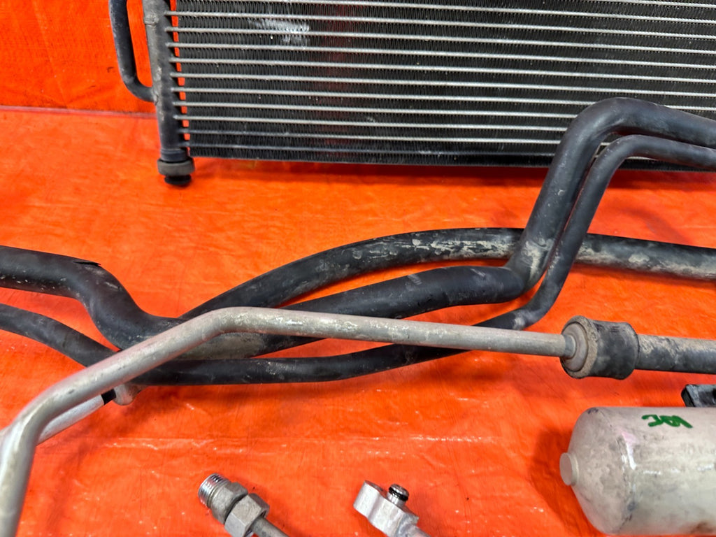 97 01 HONDA CR V CRV COMPLETE AIR CONDITIONING AC LINE SET W/ CONDENSER FAN 30112