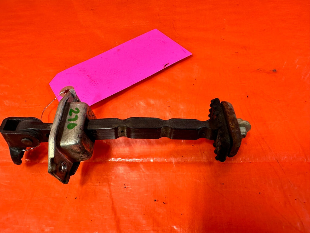 06 11 CIVIC 4D SEDAN   DRIVER LEFT FRONT DOOR CHECKER HINGE ARM STOPPER OEM #2707