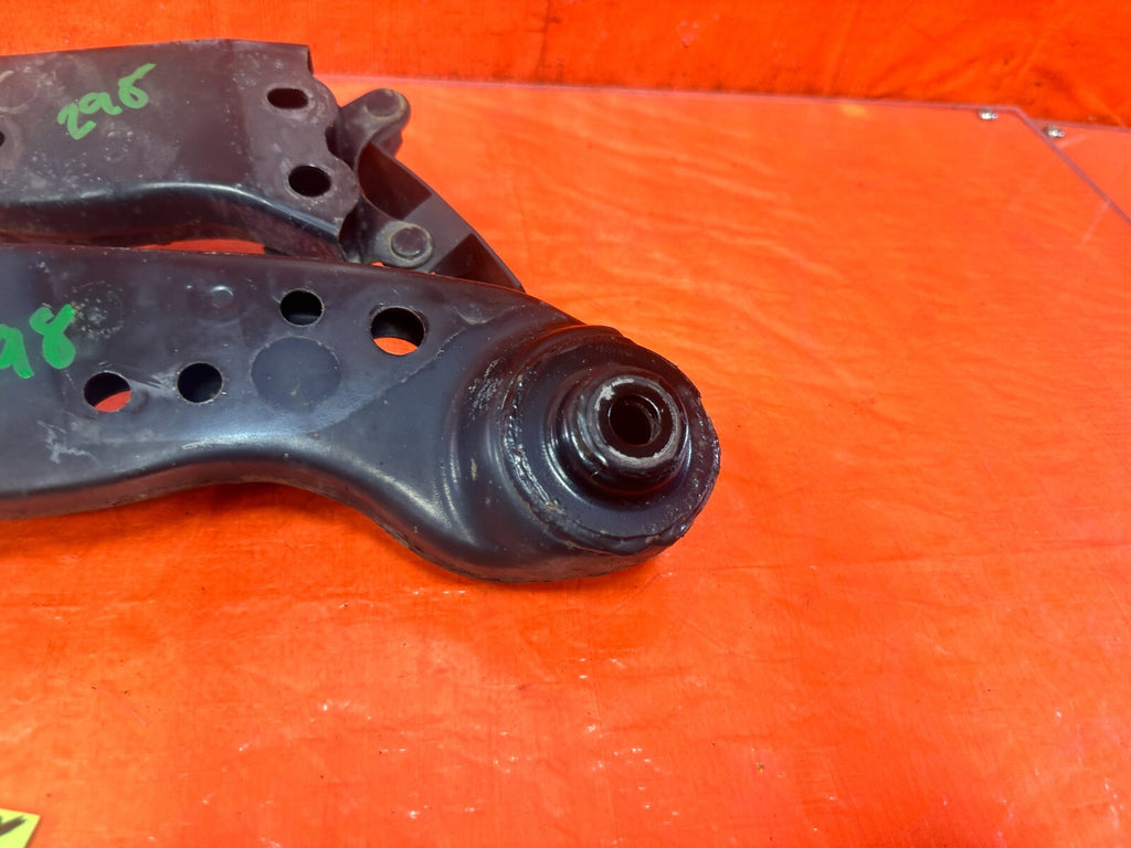 03 07 INFINITI G35 COUPE   REAR SUBFRAME CROSSMEMBER K FRAME   ALUMINUM OEM 29819