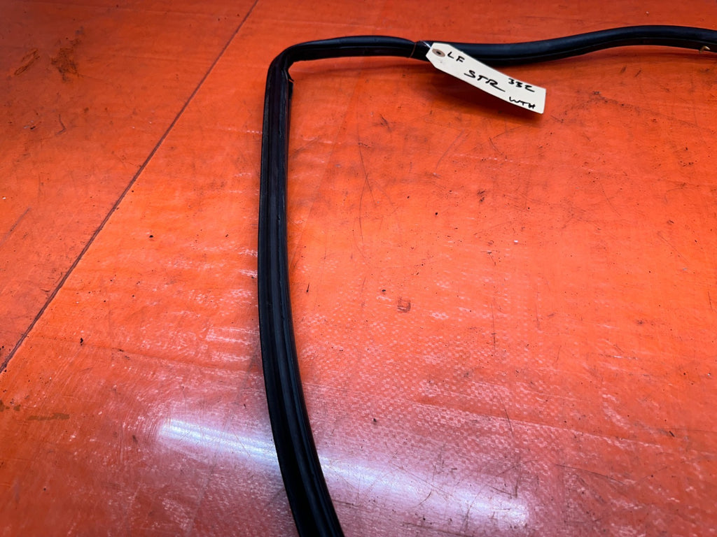 92 96 HONDA PRELUDE LEFT DRIVER DOOR WEATHERSTRIP OEM #3325
