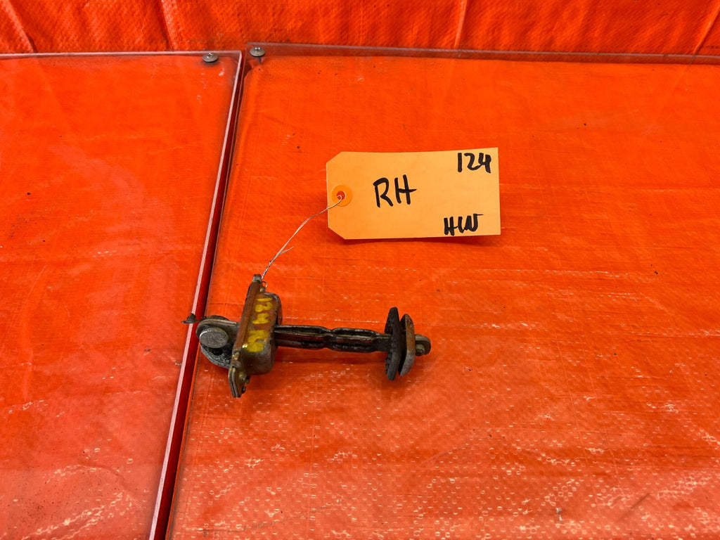 96 00 HONDA CIVIC COUPE & HATCH PASSENGER RIGHT DOOR CHECKER HINGE ARM OEM #1240