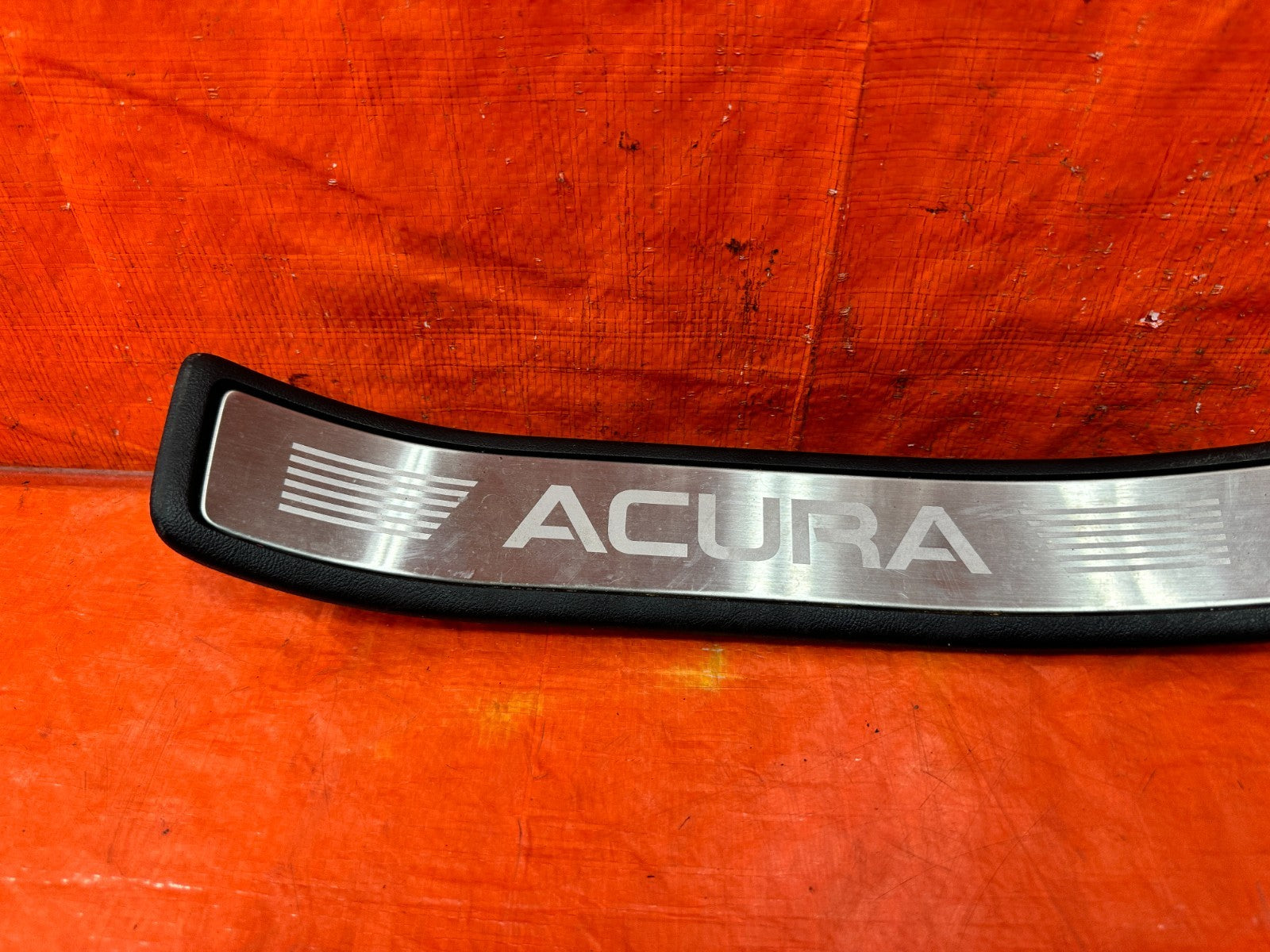 09 14 ACURA TSX   DRIVER LEFT REAR FLOOR PILLAR SCUFF PLATE   OEM 3052