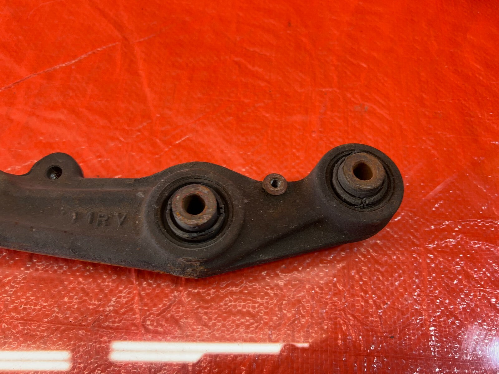 94   01 ACURA INTEGRA 2 DOOR   PASSENGER RIGHT REAR LOWER CONTROL ARM   OEM #1068