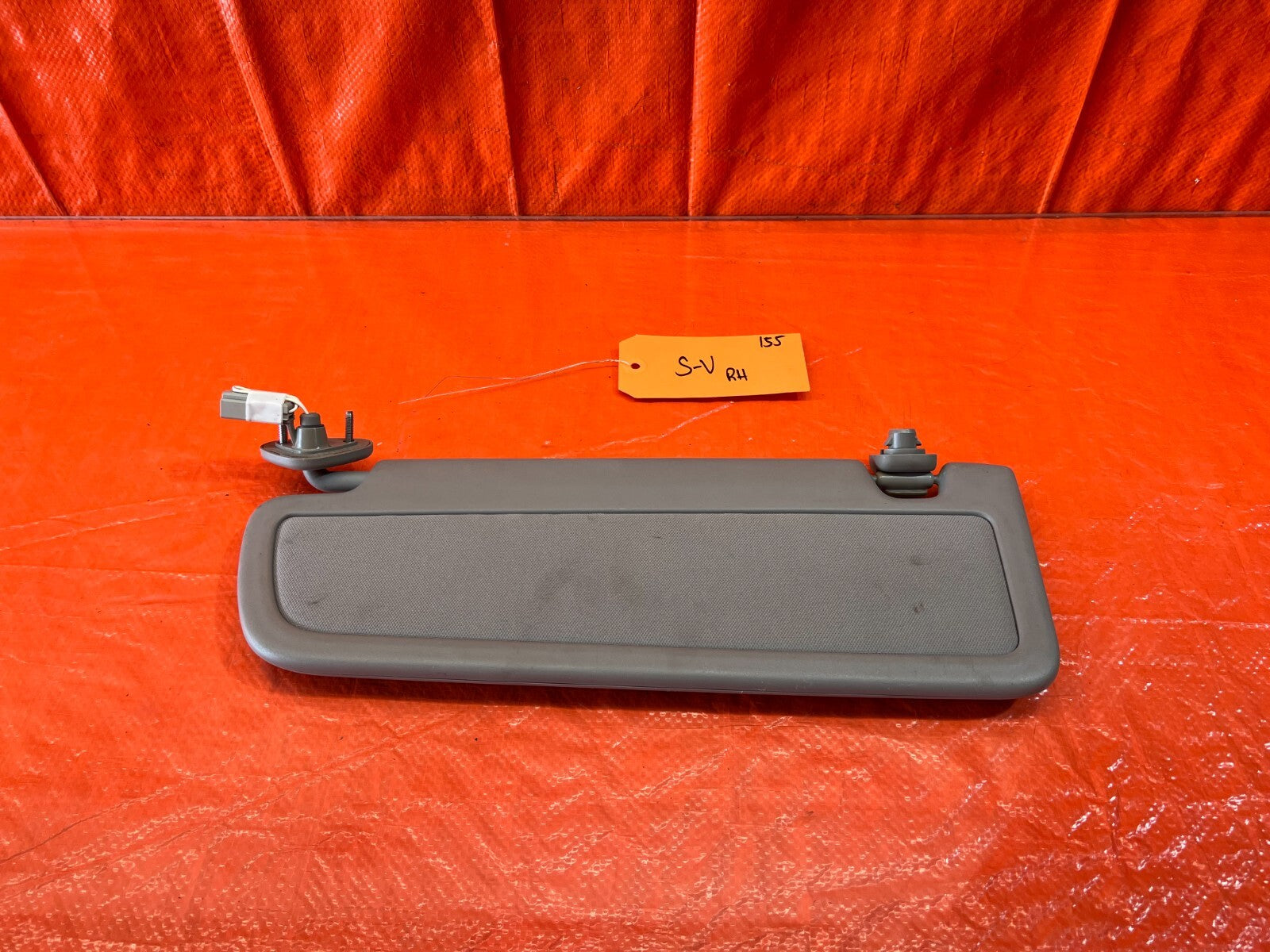 06 11 CIVIC CSX 4D SEDAN   SUN VISOR   PASSENGER RIGHT SIDE   GRAY COLOR   OEM0