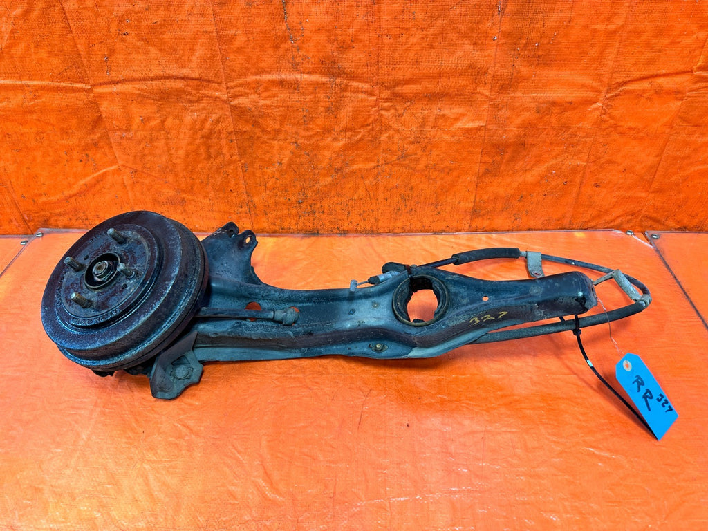 92 95 HONDA CIVIC   PASSENGER RIGHT REAR TRAILING ARM LOWER ARM   OEM 3270