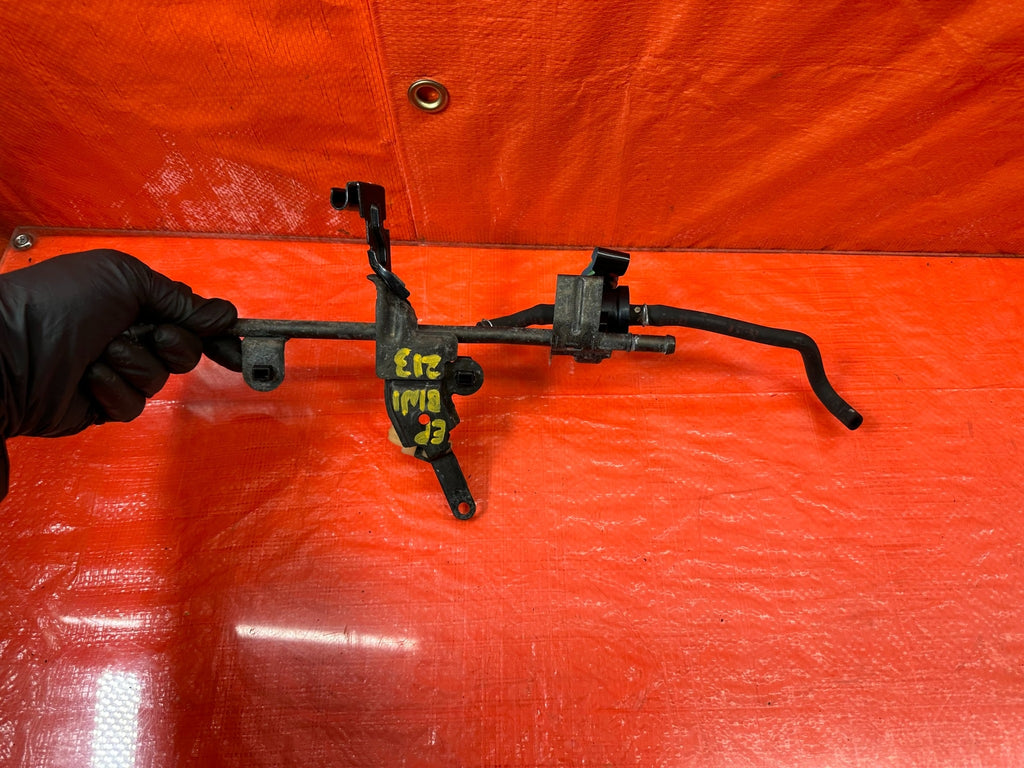 02 05 HONDA CIVIC SI EP3 HATCHBACK   K20A3 ENGINE SERVICE PORT VALVE   OEM #2138