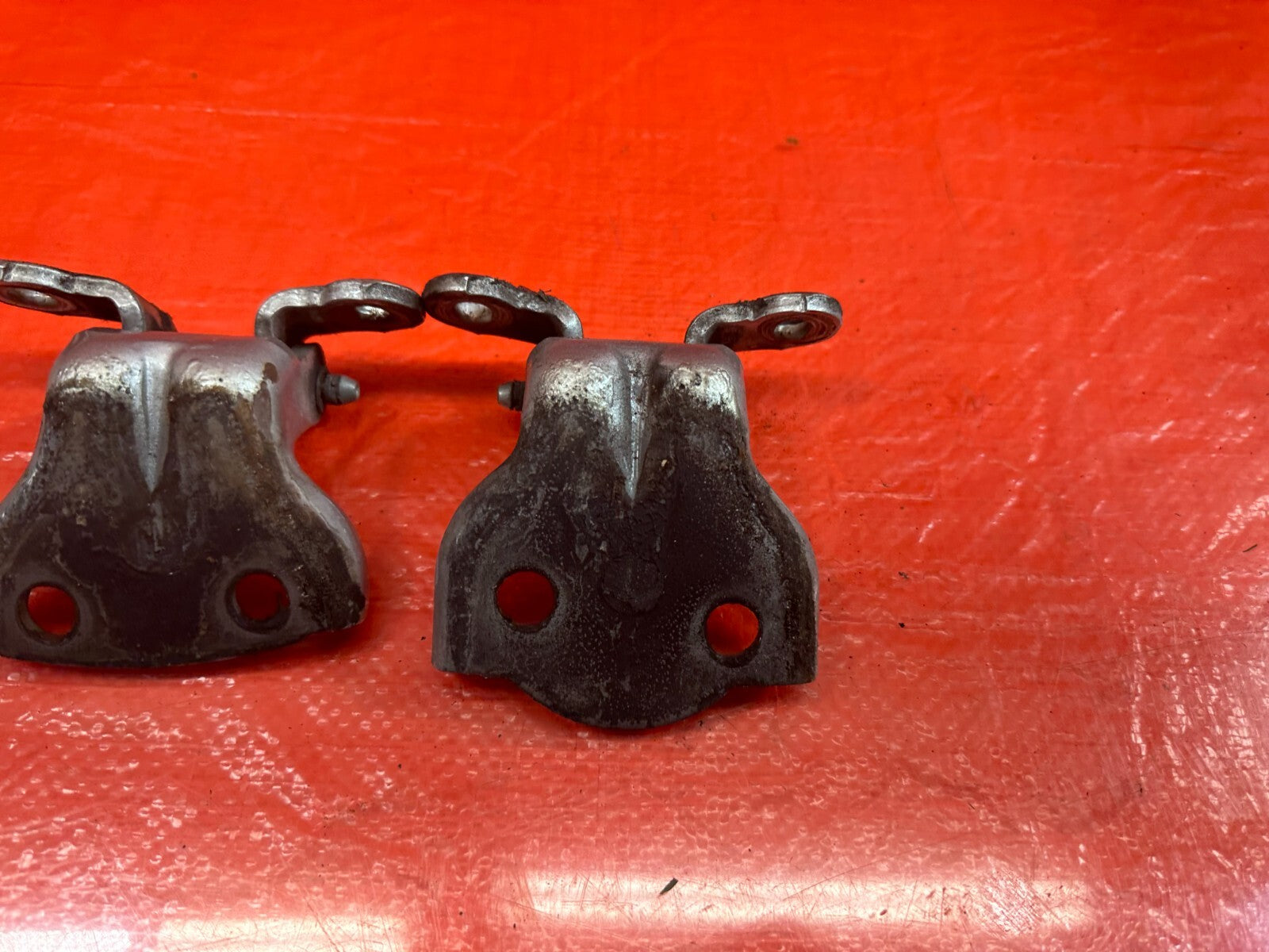 92 00 HONDA CIVIC SEDAN   DRIVER LEFT REAR   DOOR HINGE SET UPPER LOWER OEM #19514