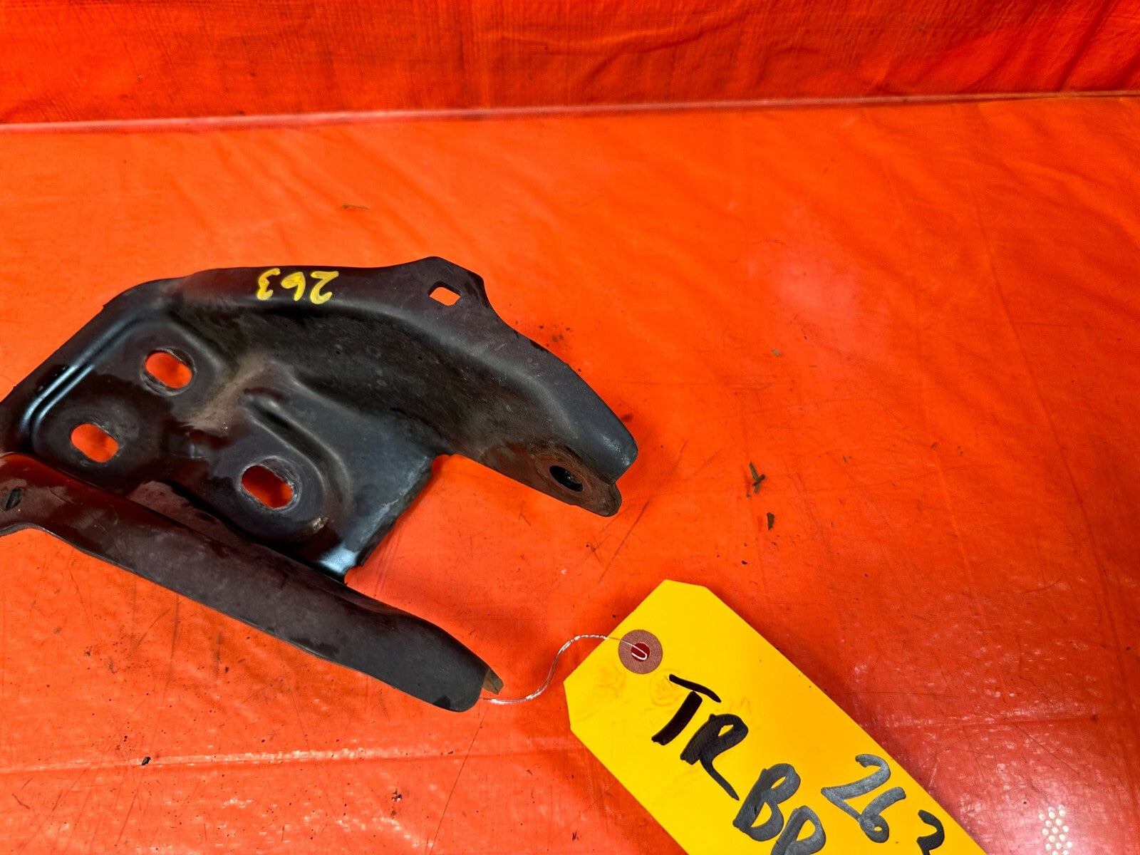 92 01 HONDA PRELUDE AT FRONT ENGINE STIFFENER TRANSMISSION BRACKET   OEM OE #2634