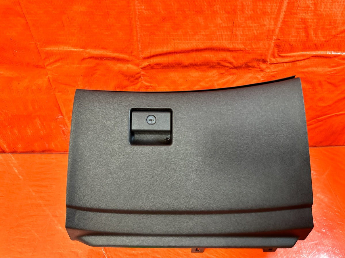 08-15 INFINITI G37 & Q60 - 2D COUPE - GLOVE BOX DASH BOARD TRIM PANEL - OEM #3115