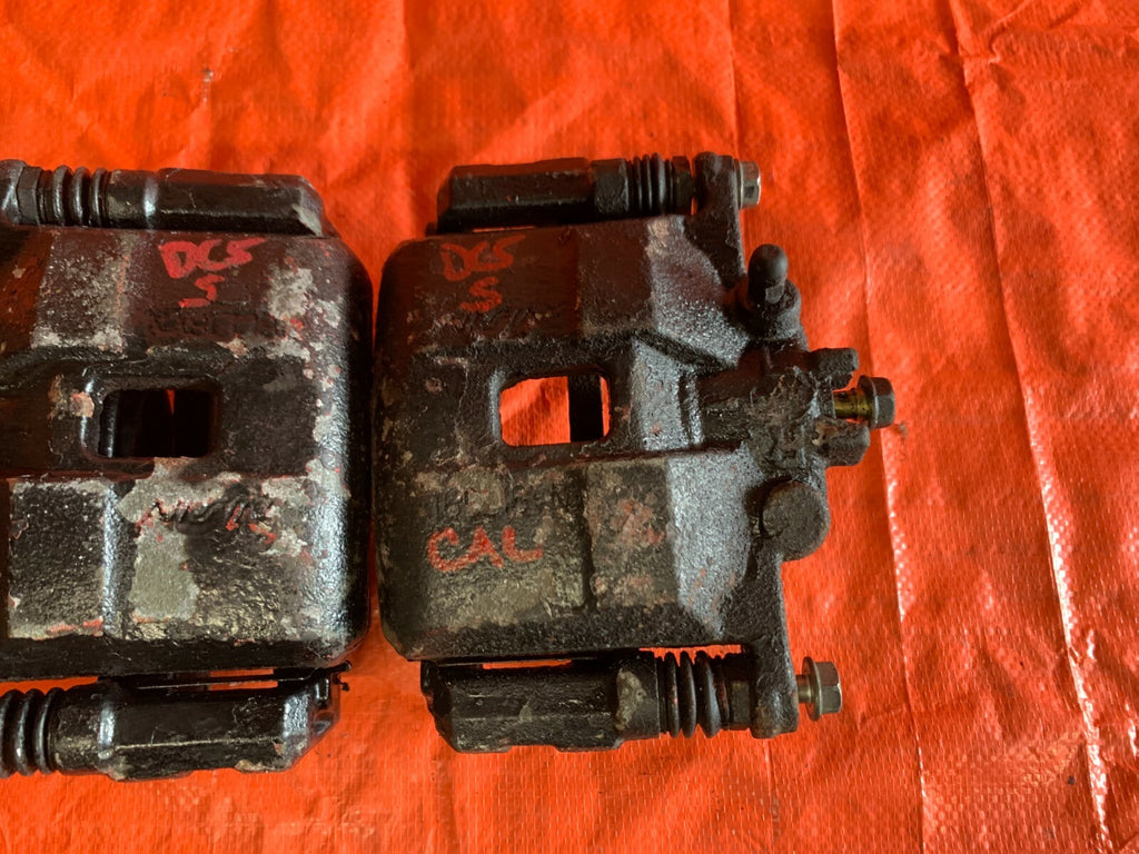 02 06 ACURA RSX TYPE S   FRONT BRAKE CALIPER SET CALIPERS LEFT AND RIGHT   OEM _1