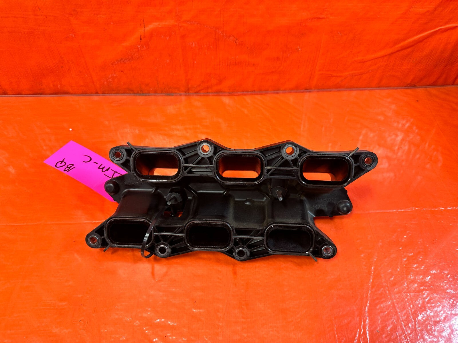 16 20 INFINITI Q50 & Q60   3.0L 300HP VR30DDTT INTAKE MANIFOLD BASE   OEM #18Q8