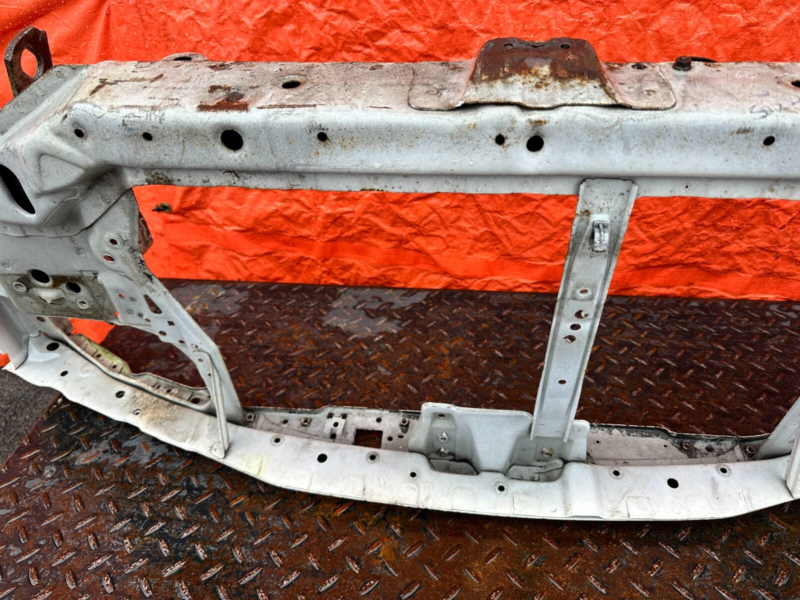 94 01 ACURA INTEGRA   RADIATOR SUPPORT CUT FRONT BULKHEAD    OEM FACTORY OE5