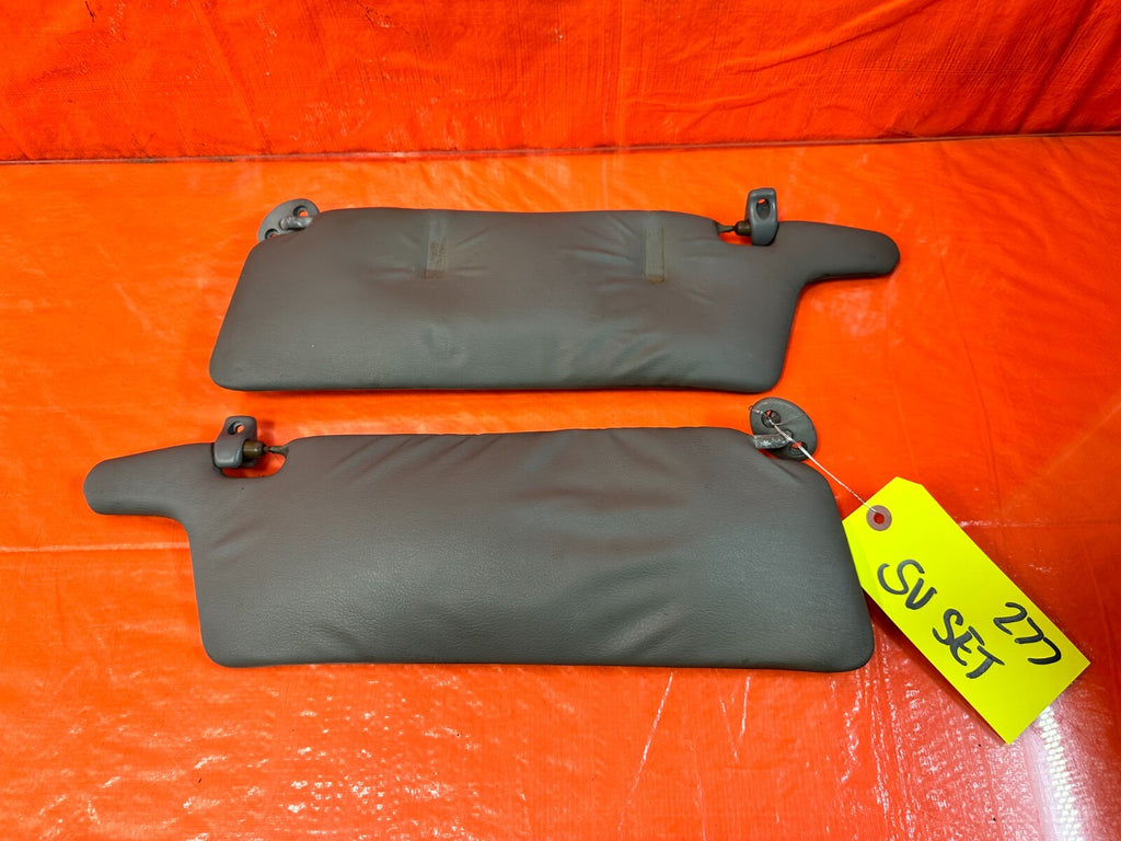 88 89 HONDA CRX   LEFT AND RIGHT SUN VISORS PAIR SET   OEM FACTORY #2777