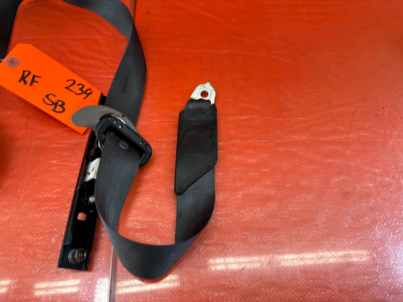 2012 12 HONDA ACCORD SEDAN   PASSENGER RIGHT FRONT   SEAT BELT   BLACK   OEM 2391
