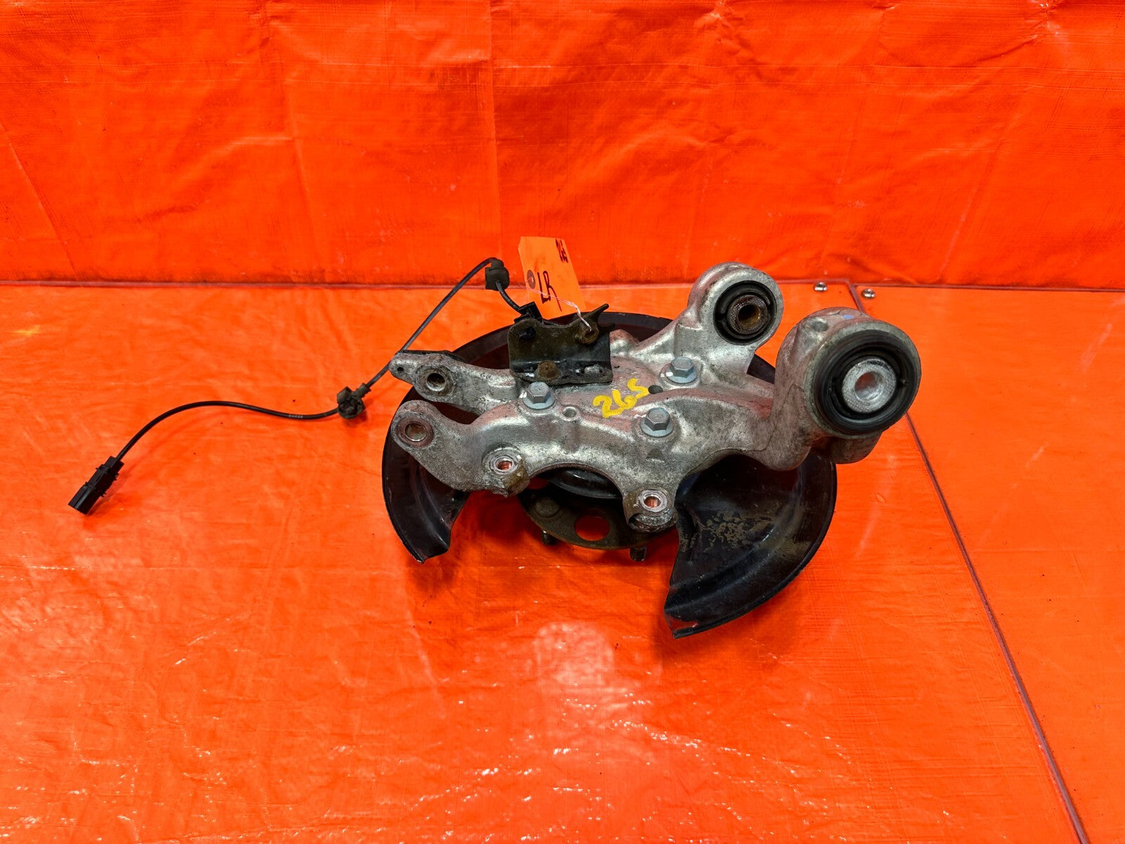 13 15 HONDA CIVIC SI   DRIVER LEFT REAR   SPINDLE KNUCKLE HUB   OEM FACTORY #2657