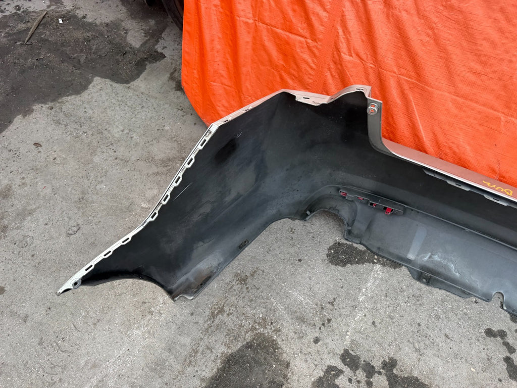 09 14 ACURA TSX   REAR BUMPER COVER WITH REFLECTORS   OEM FACTORY OE 32115
