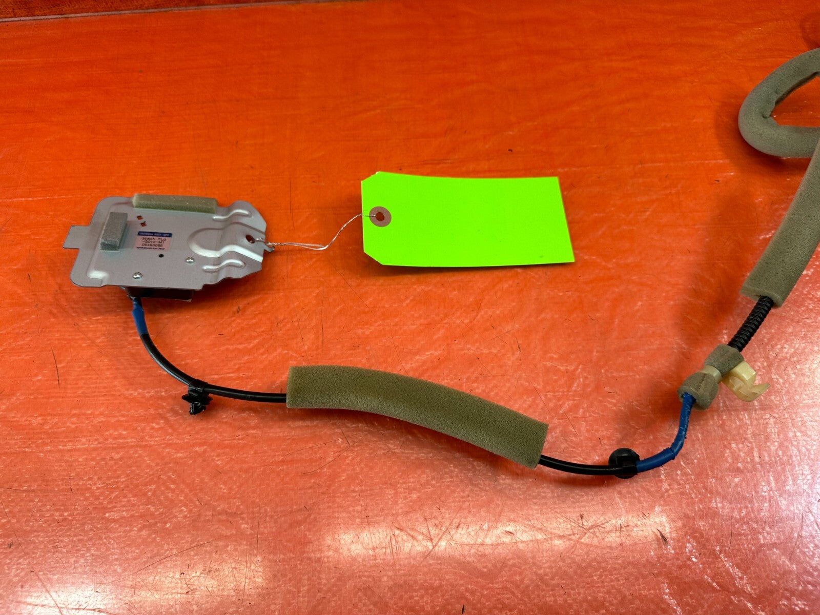 09 14 ACURA TSX   NAVIGATION ANTENNA   OEM PART # 39835 TL0 G01   #2333