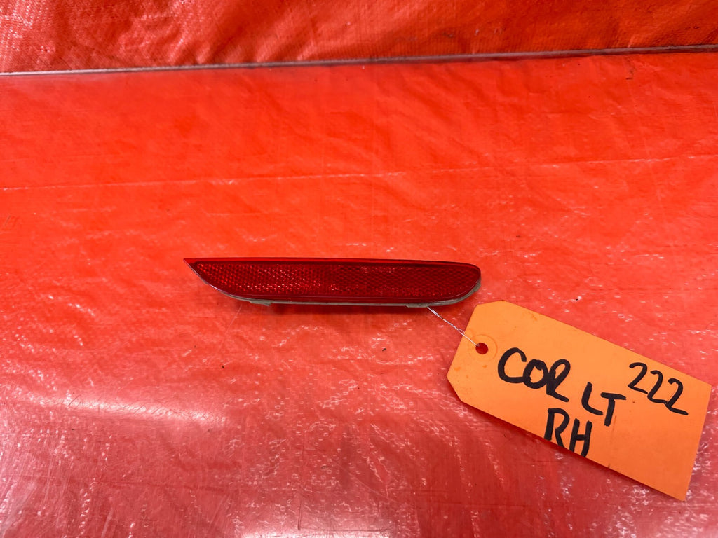 14 17 INFINITI Q50 SPORT   PASSENGER RIGHT REAR BUMPER REFLECTOR LIGHT OEM #2222