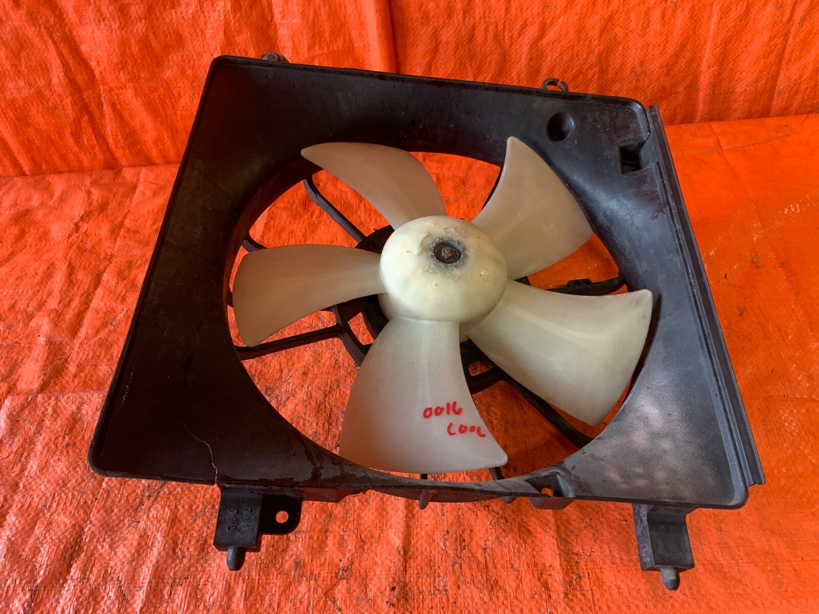 2003 03 ACURA RSX TYPE S   RADIATOR COOLING FAN   5 BLADE MODEL 7