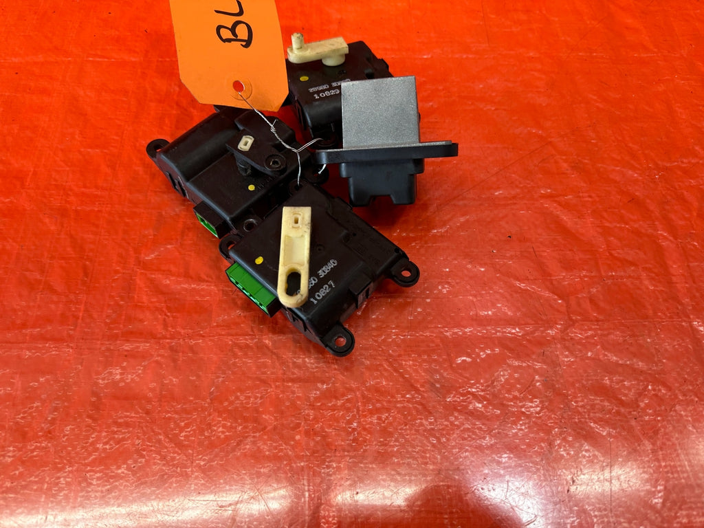 02 06 ACURA RSX   BLOWER RESISTOR MODULE W/ ADDITIONAL COMPONENTS   OEM #2124
