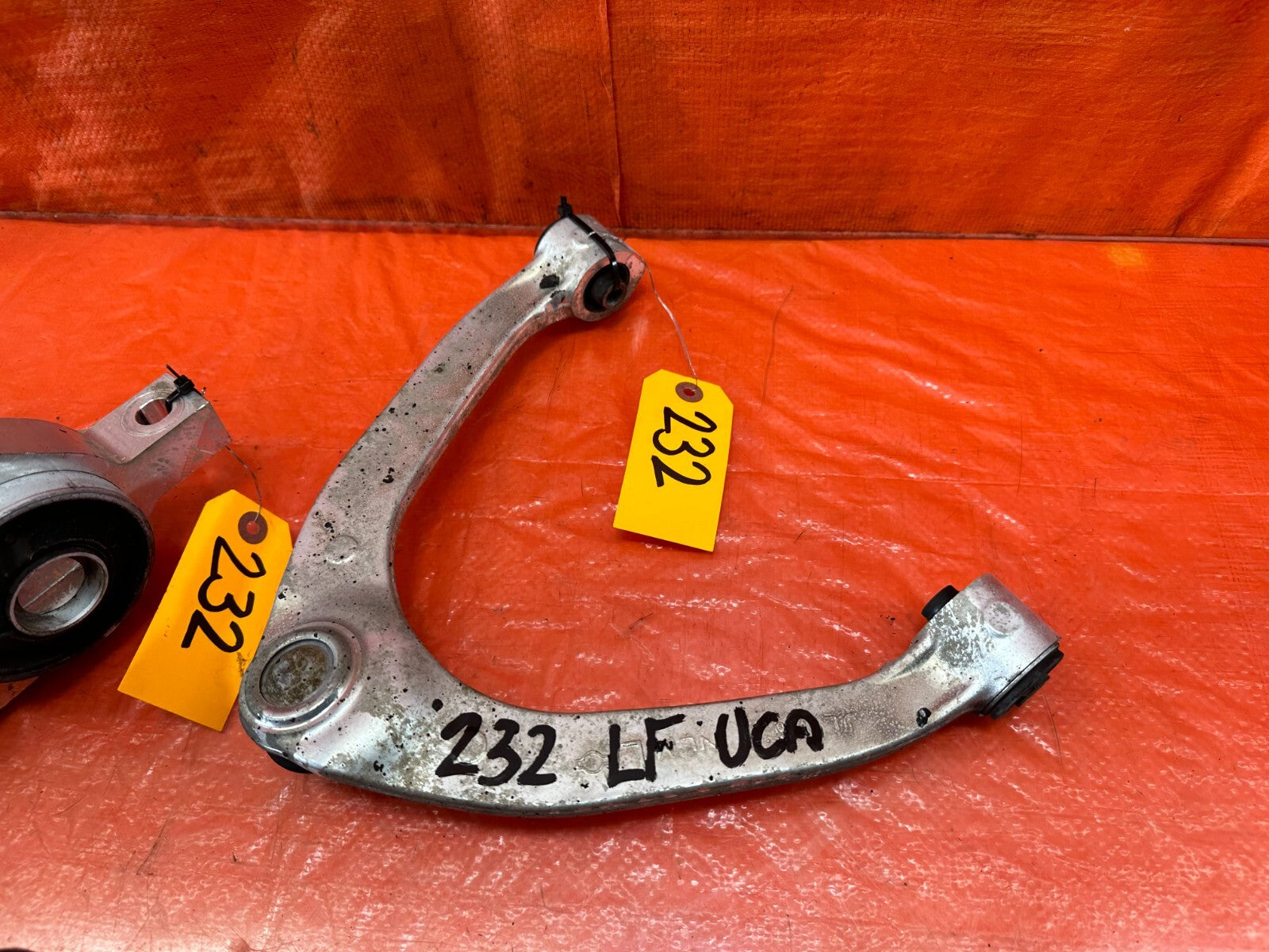 08 15 INFINITI G37 COUPE S   LEFT FRONT SPINDLE W/ CONTROL ARMS & SHOCK OEM #2321