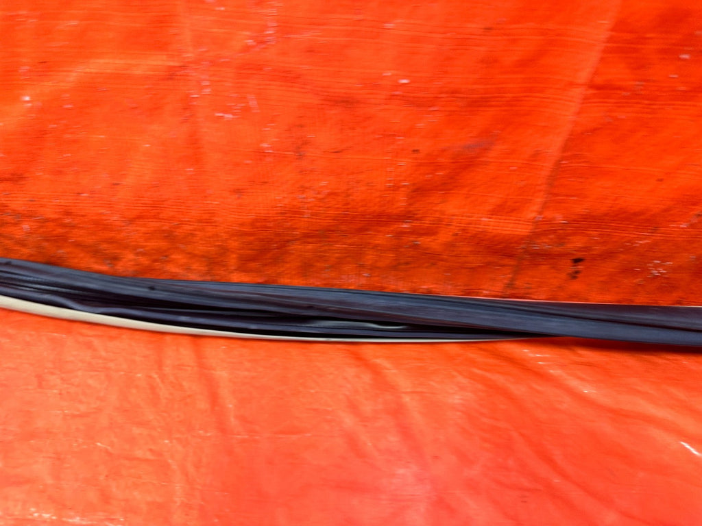 04-08 ACURA TSX - RIGHT REAR - DOOR TO CHASSIS WEATHER STRIP OPEN TRIM OEM #3045