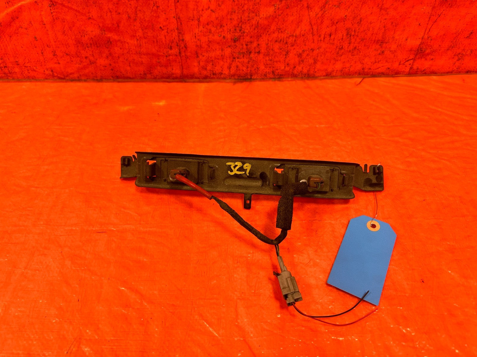 08 15 INFINITI G37 Q60 REAR LICENSE PLATE LIGHTS LAMPS L R OEM #3293