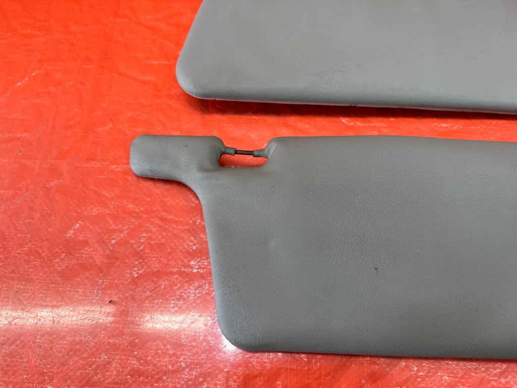 94 97 ACURA INTEGRA   LEFT AND RIGHT SUN VISORS PAIR SET   OEM FACTORY 2262