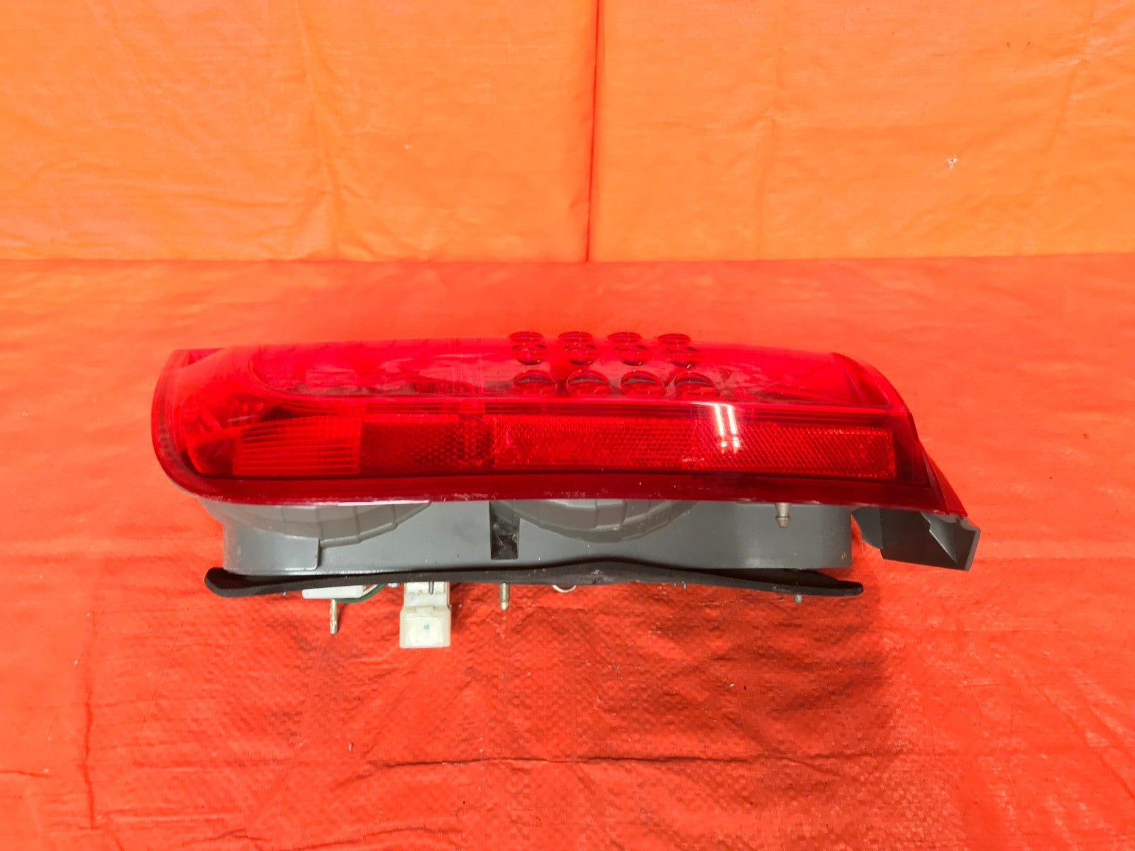 OEM 2008 2009 2010 SCION XB PASSENGER RIGHT TAIL LIGHT LAMP 08 09 10 4
