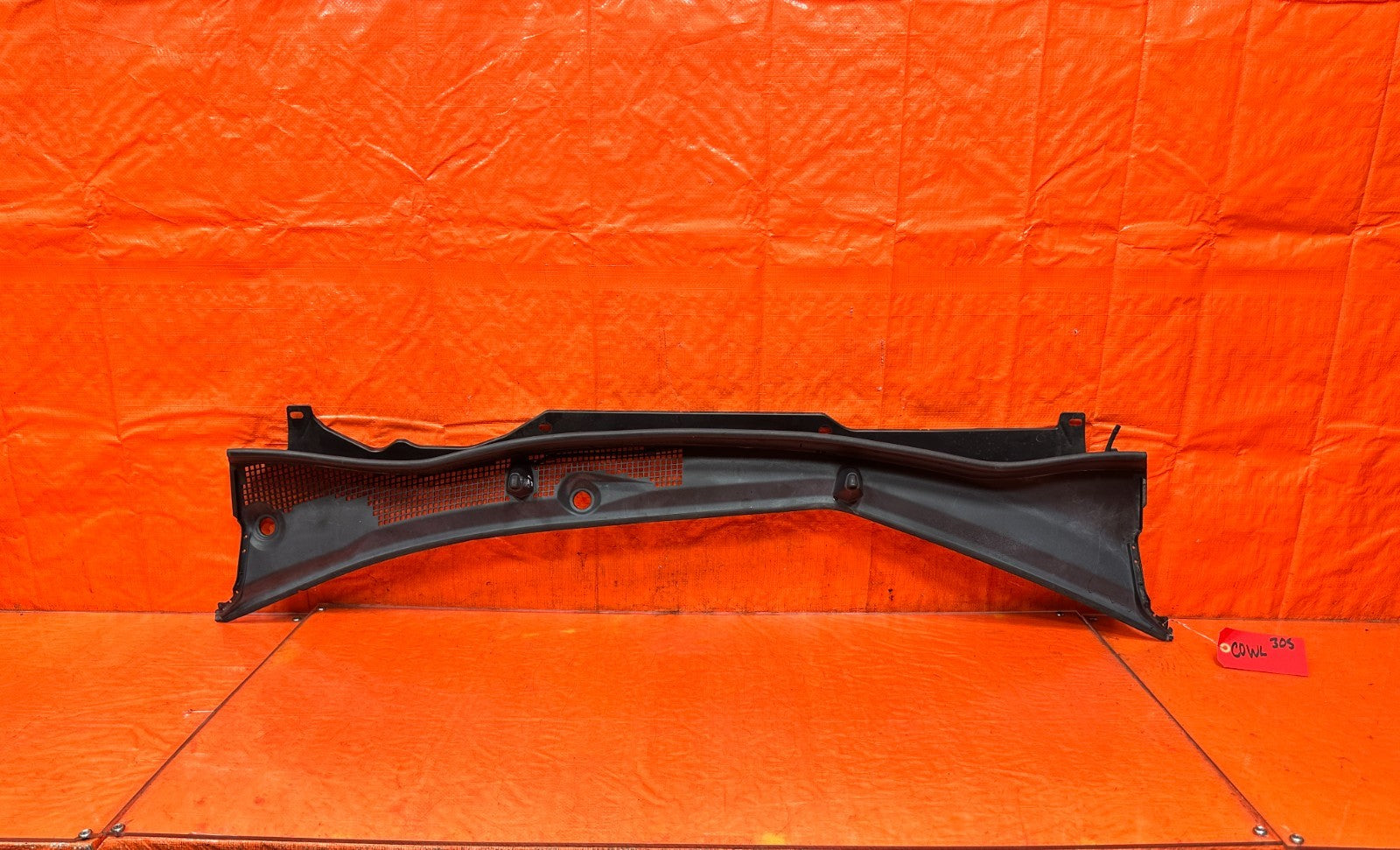 09 14 ACURA TSX   WINDSHIELD WIPER COWL TRIM PLASTIC BEZEL   OEM FACTORY #3050