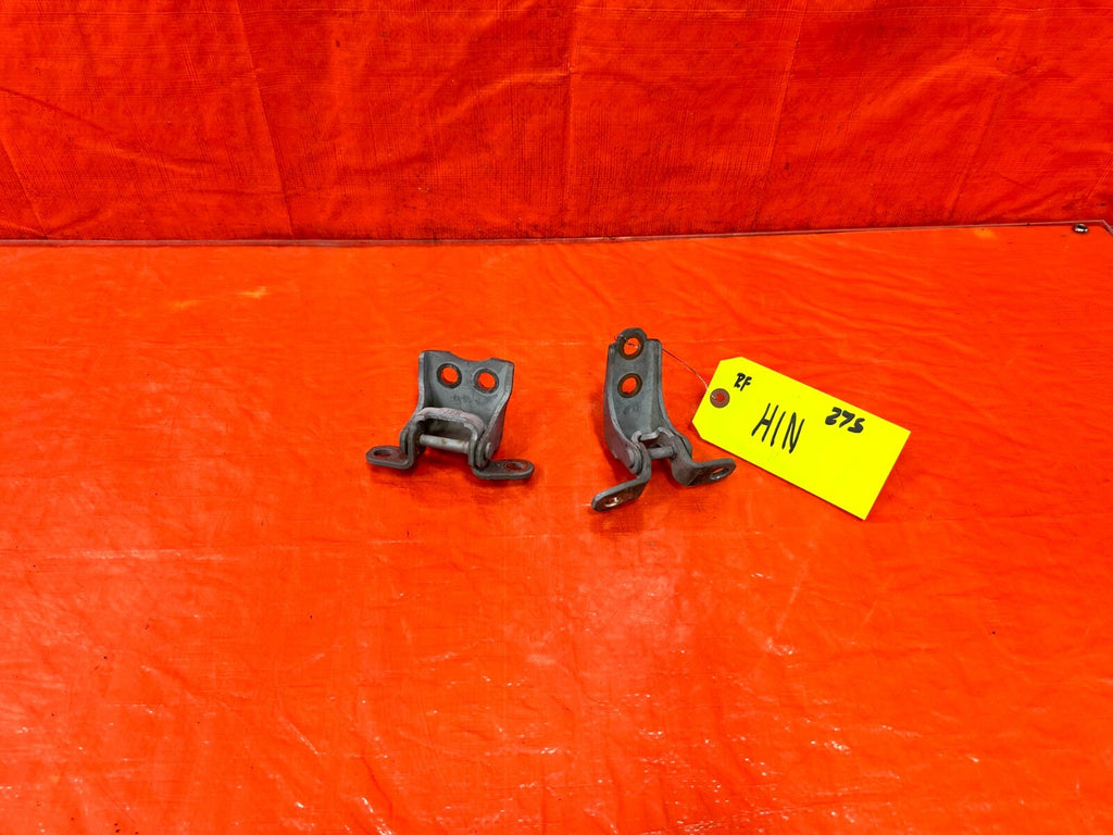 04 08 ACURA TSX   PASSENGER RIGHT FRONT DOOR HINGE SET UPPER LOWER   OEM #2750